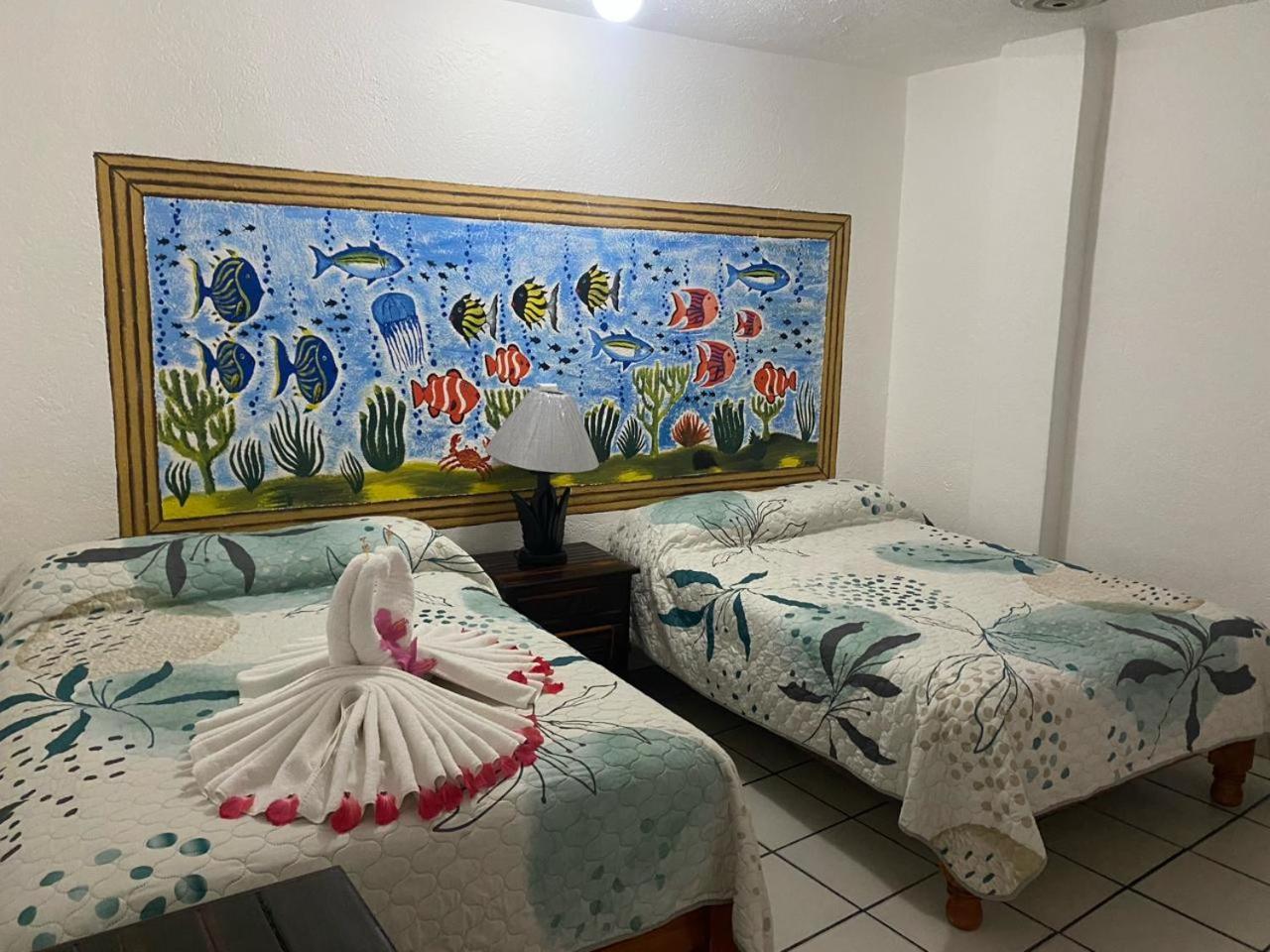 Bungalows Laguna Del Tule ซาน พาทริชิโอ เมลาเก ภายนอก รูปภาพ