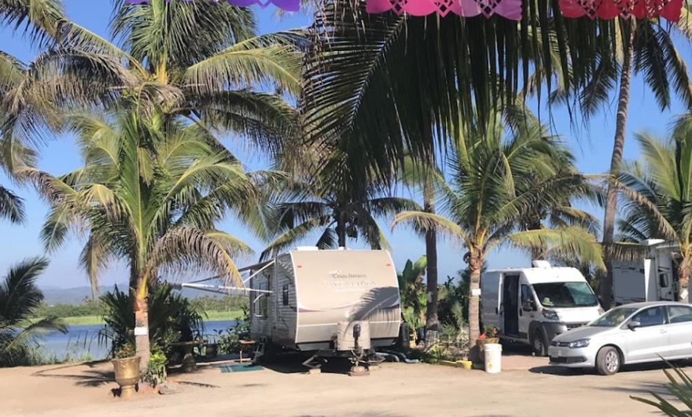 Bungalows Laguna Del Tule ซาน พาทริชิโอ เมลาเก ภายนอก รูปภาพ